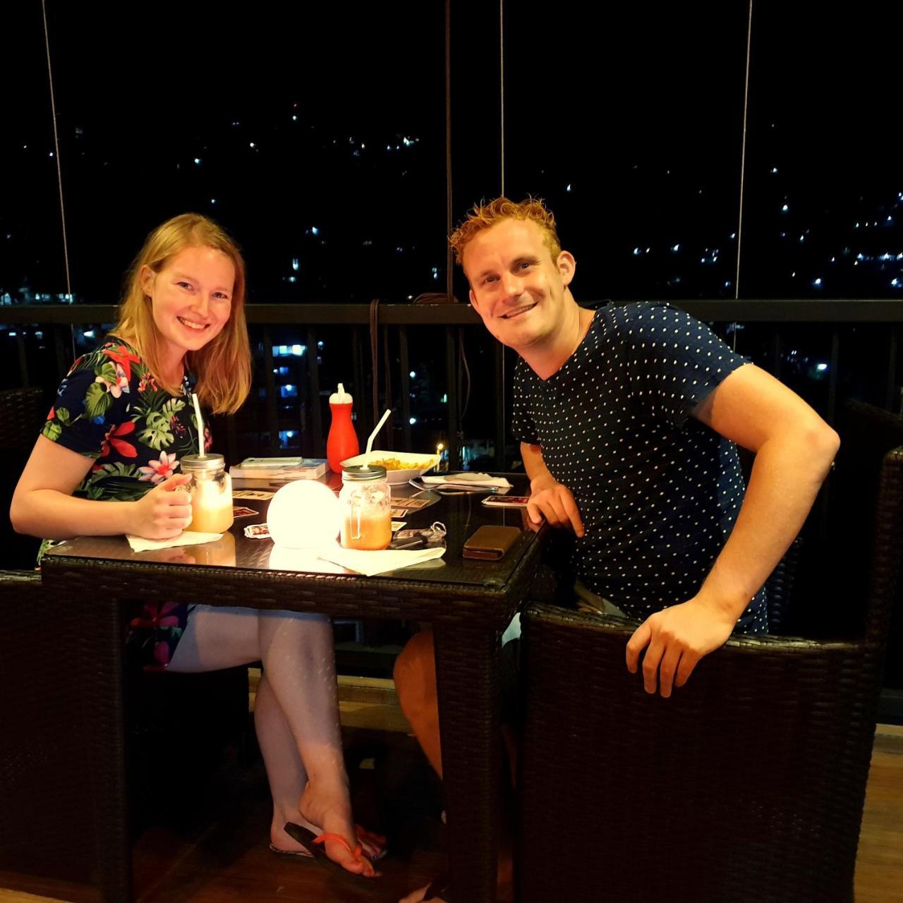 Bunk Planet Hotell Kandy Eksteriør bilde